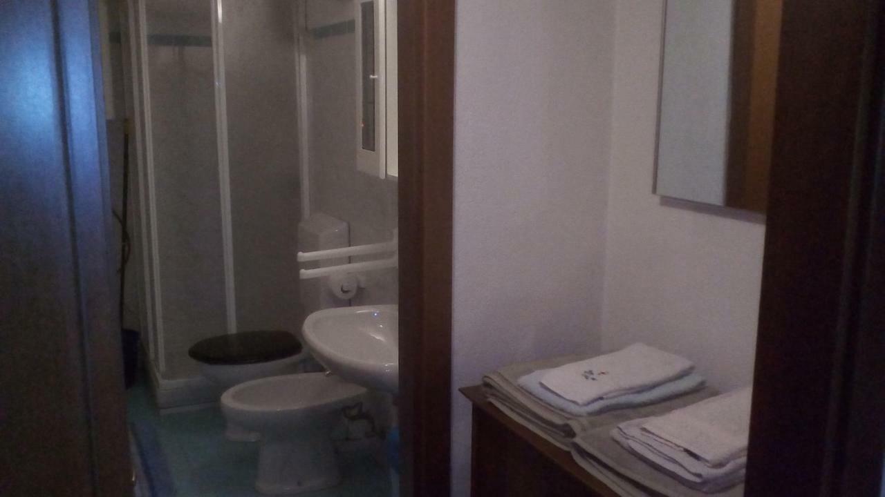 Caldo Relax Apartment Campodolcino Luaran gambar